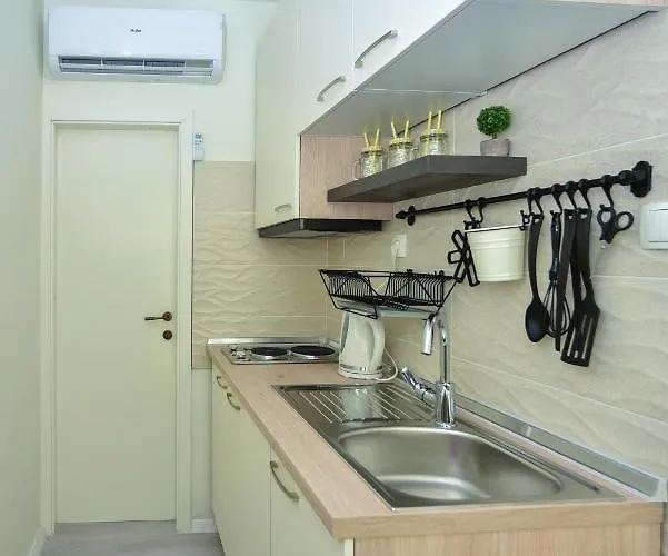 Fjaka Apartament *